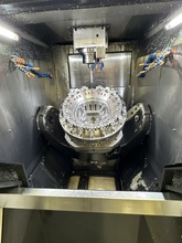 2016 HYUNDAI WIA XF6300 Machining Centers, Universal | Fabricating & Production Machinery, Inc. (6)